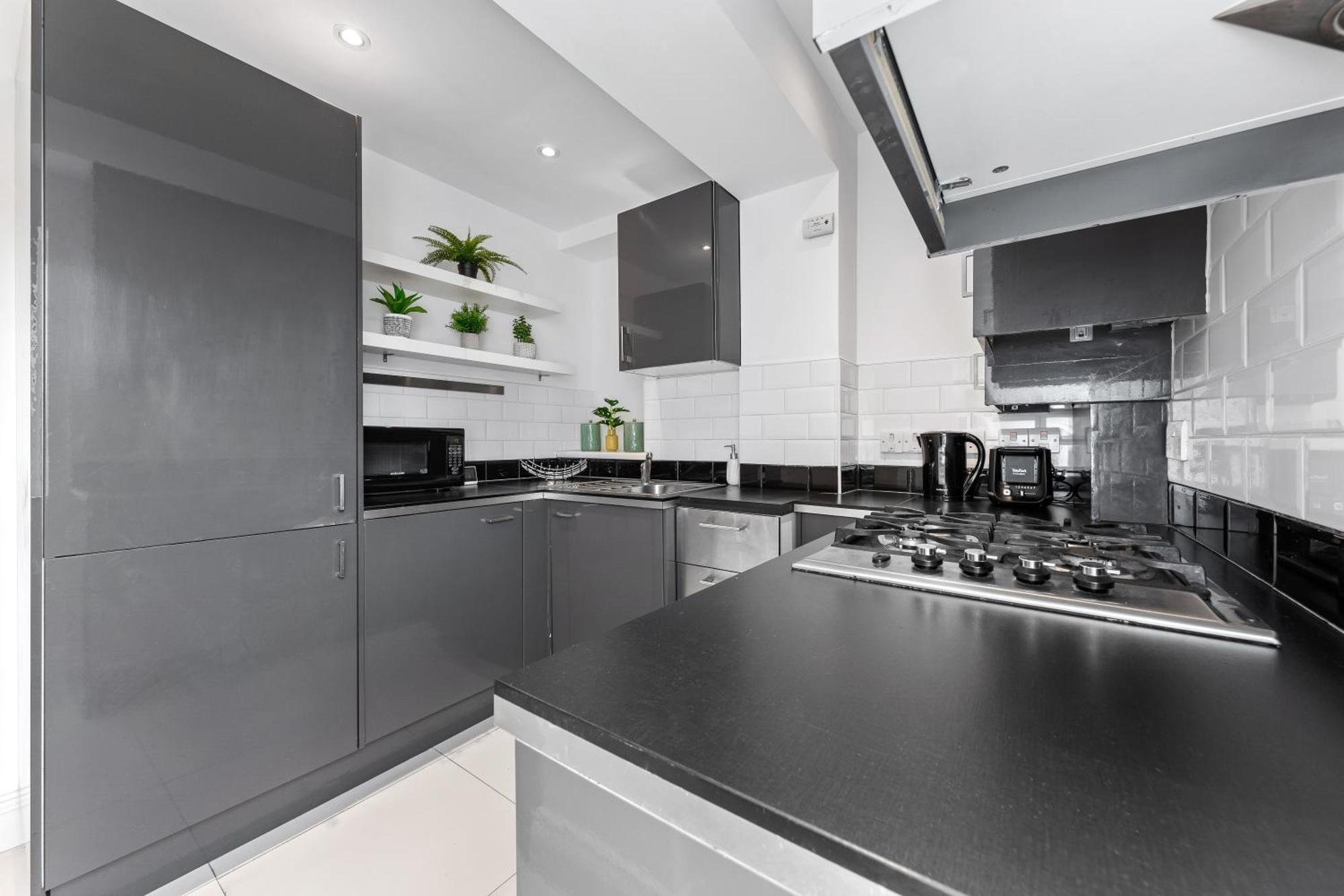 Central London Two Bedroom Serviced Apartment - Nine Elms Luxury Stay - Vauxhall & Westminster Экстерьер фото
